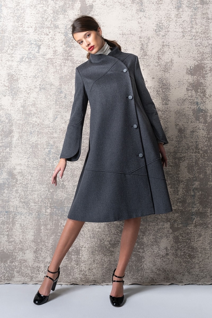 Limited Edition - Ženski sivi kaput od runske vune
