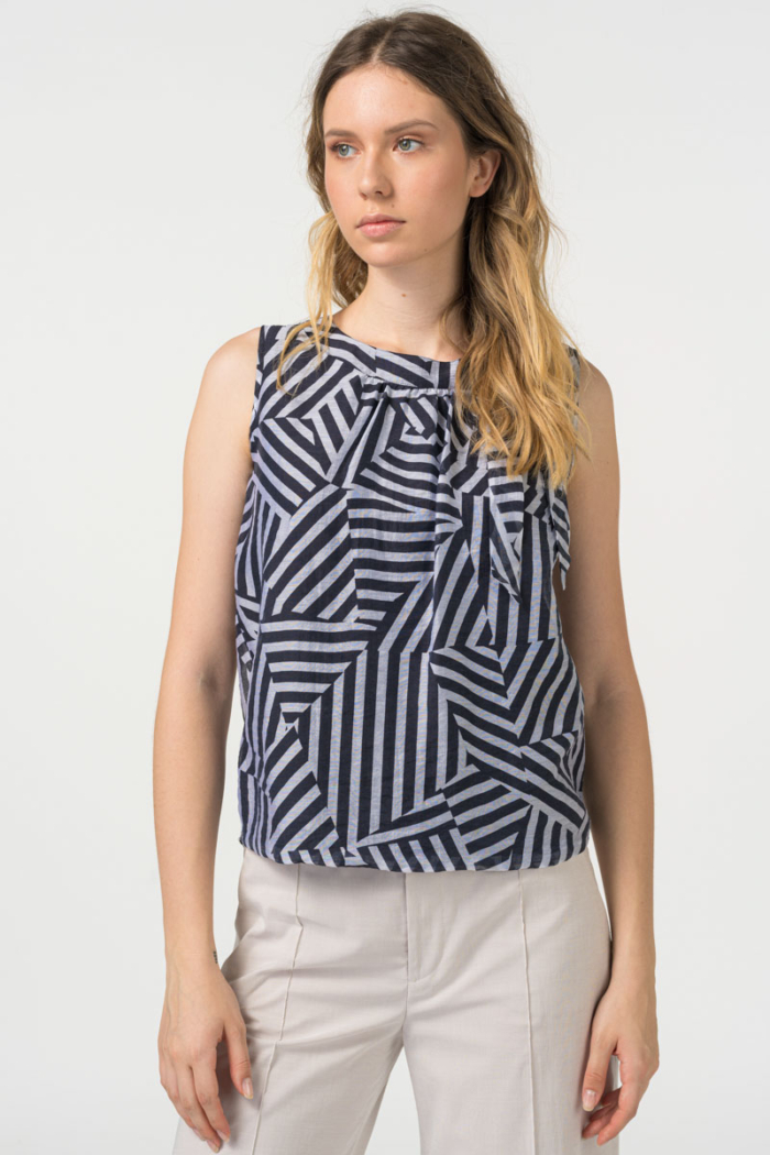 Varteks - Ženska prozračna ljetna bluza geometrijskih oblika