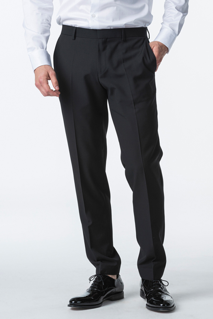 Klasične crne hlače od runske vune - Regular fit