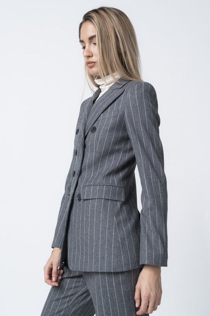 Varteks Grey striped classic cut blazer