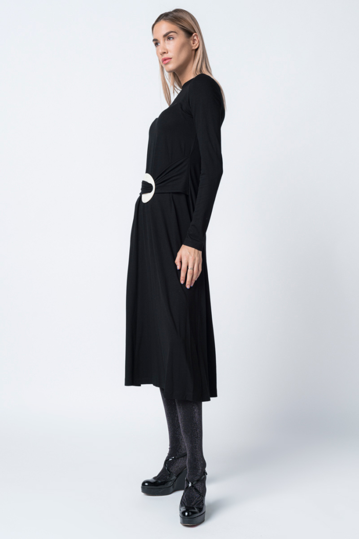 Elegant black long sleeve dress