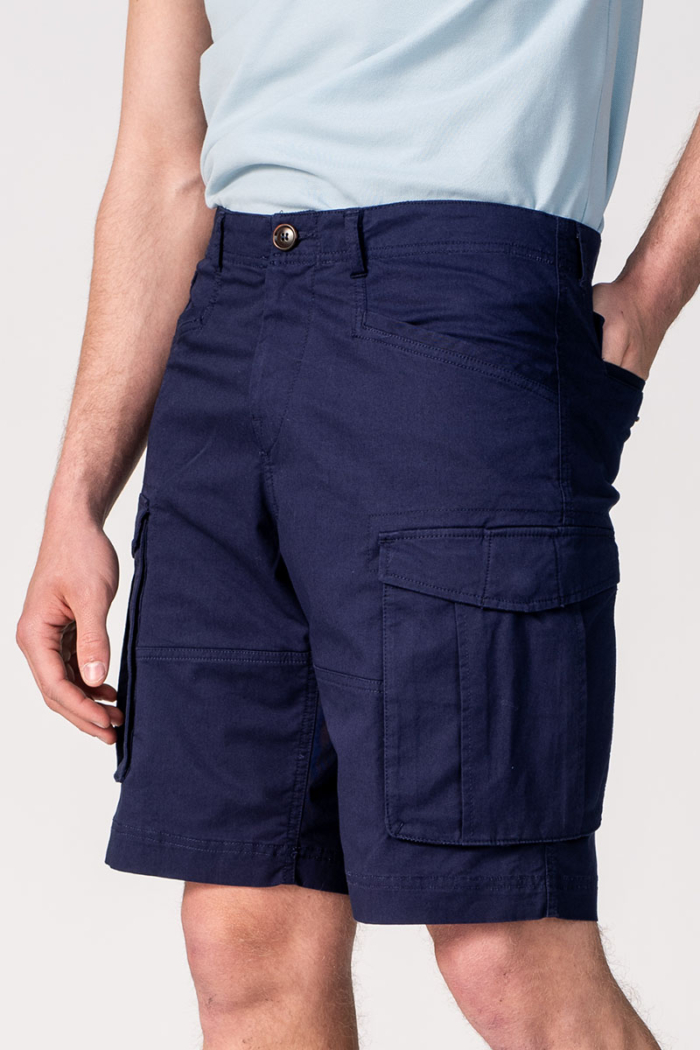 Varteks Kratke cargo hlače tamno plave boje